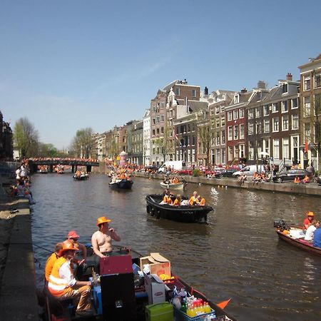 Amsterdam Hostel Uptown Dış mekan fotoğraf