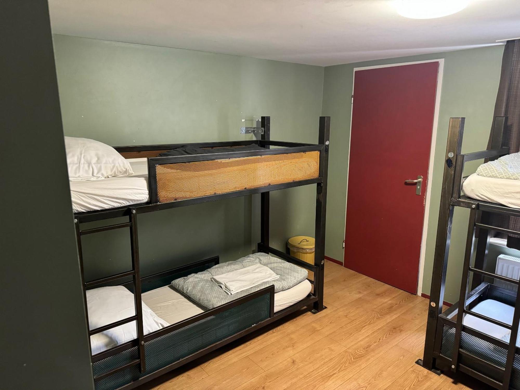 Amsterdam Hostel Uptown Dış mekan fotoğraf