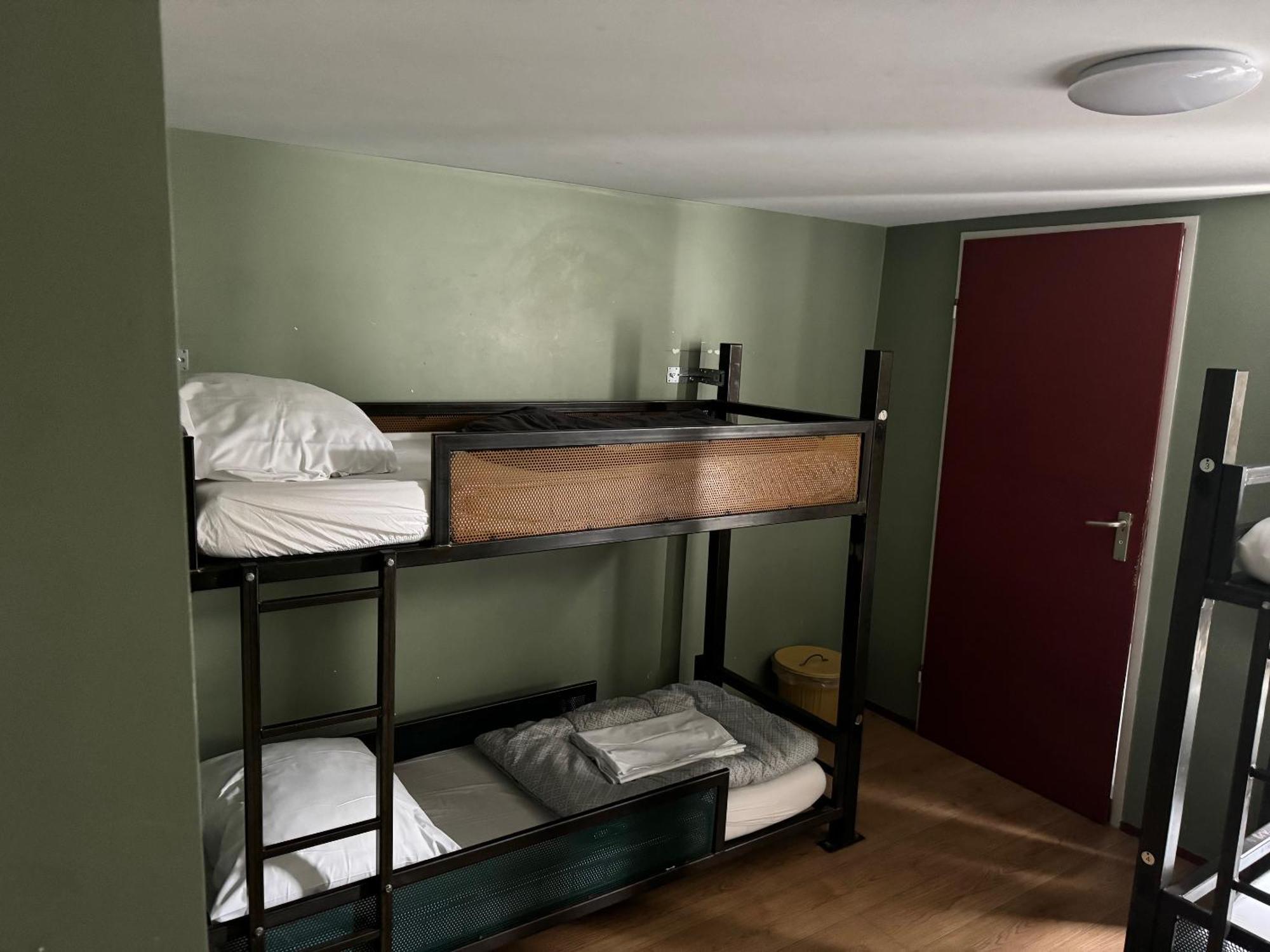 Amsterdam Hostel Uptown Dış mekan fotoğraf